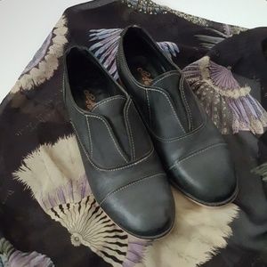 Naughty Monkey Dress Shoes